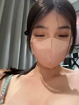 gougou13 webcam