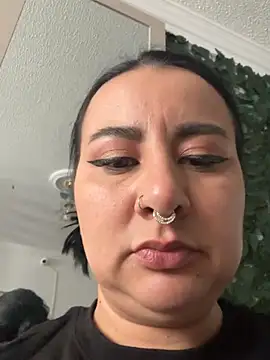 Abril_Luv webcam