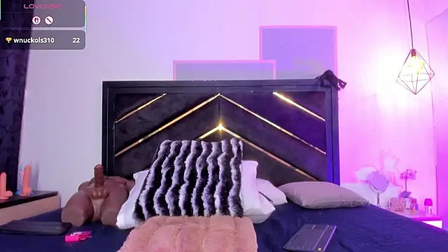 april_jones05 webcam