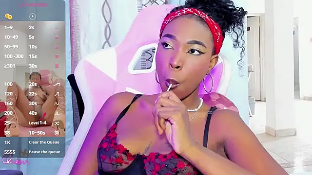 myblackdoope webcam