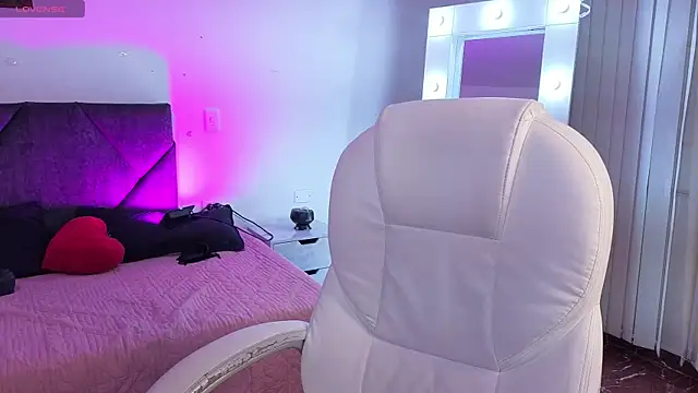_sharlotte777 webcam