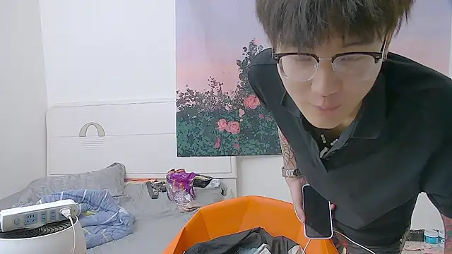 KK-cuteboy live sex cam