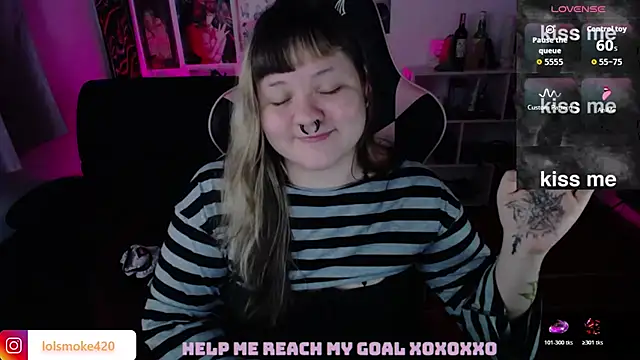 Bdsm_and_fries webcam