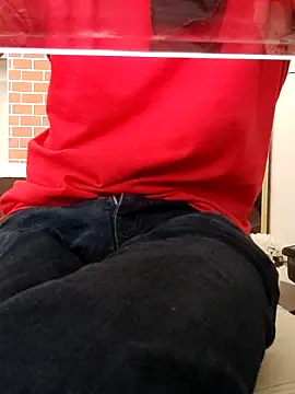 MrSecretSuit webcam