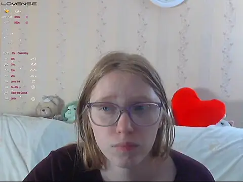 LustfulSarah webcam