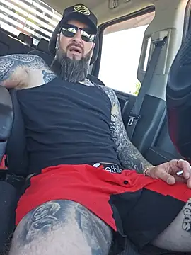 Beardedtattood live sex cam