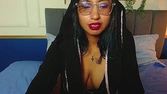 Violet_2003 webcam