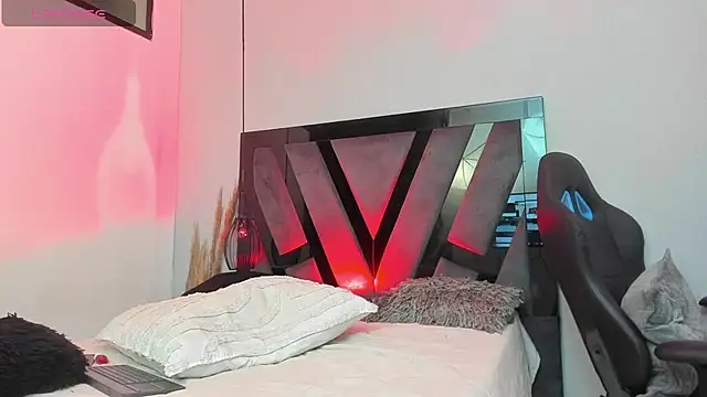 antonella_zapata webcam