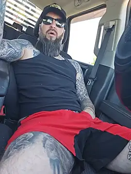 Beardedtattood webcam