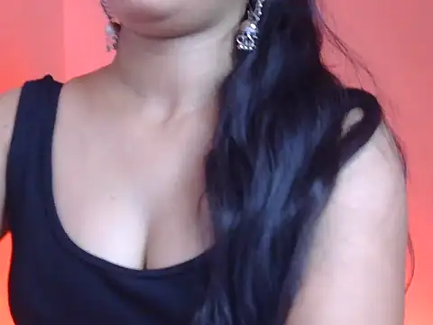 miss_ragni (F young) - Show eyes 👀 1min