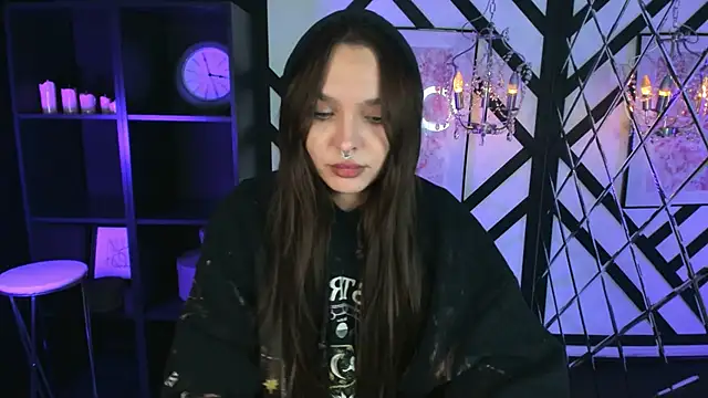 ChloeSunny webcam