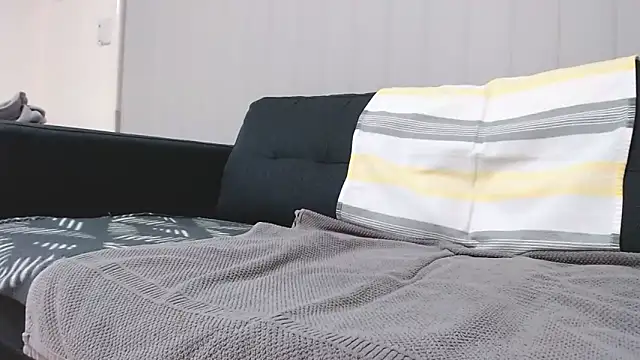 lilchristian@xh webcam