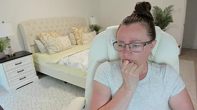 Vika73 webcam