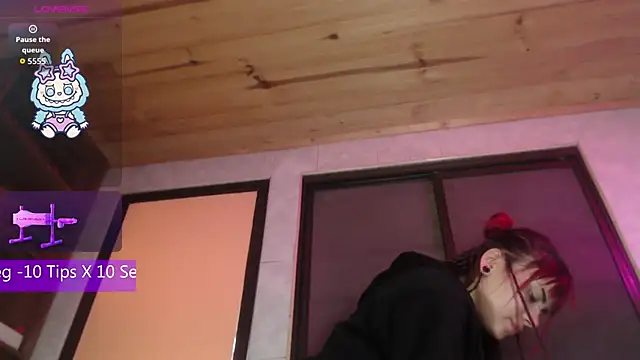 Sally23_ webcam