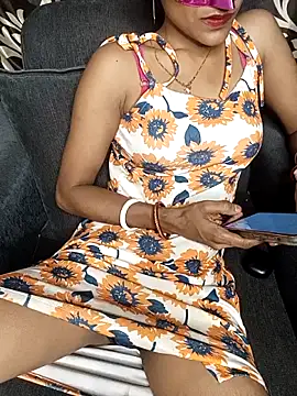 REVA_DARLING webcam