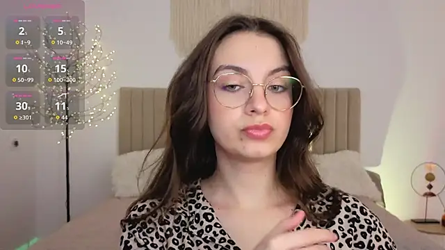Real_cutie1 webcam