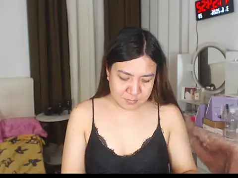 stellahugeX webcam