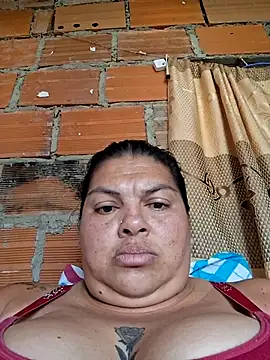Juli_Powl webcam