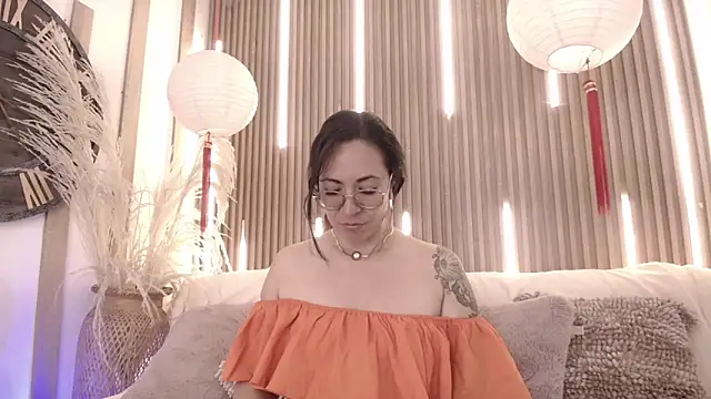 Velvet_Curly webcam