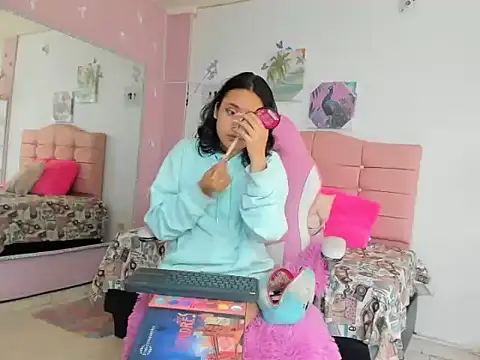 ivyyemerald_ webcam