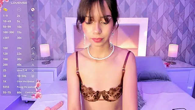 AriRose webcam