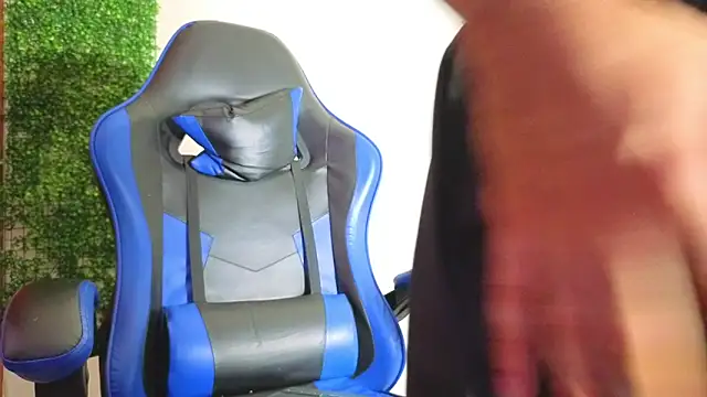 Demitryo webcam