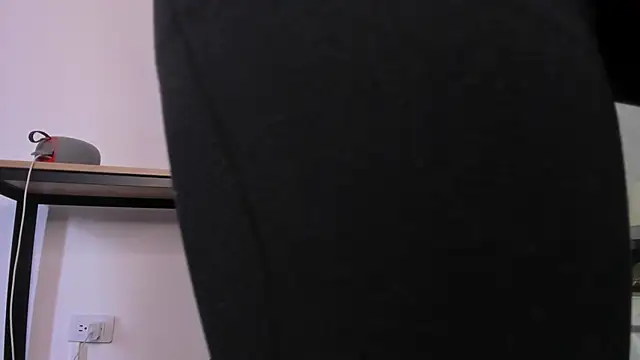 Caroline_dh webcam