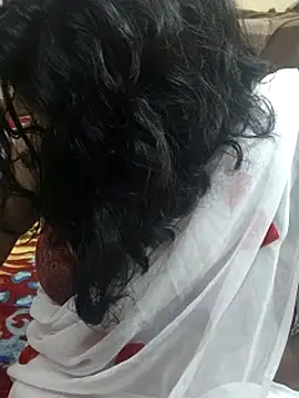 Yoursriya25 webcam