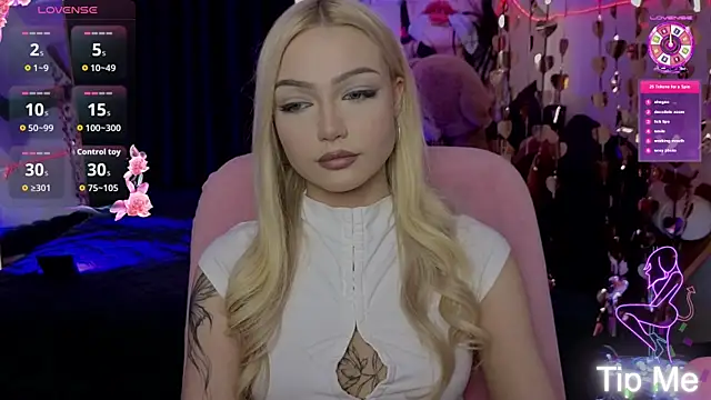 LinaLirian webcam