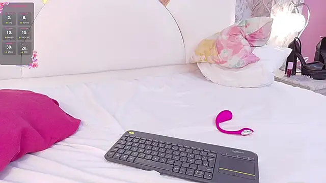 Nikki_Karter webcam