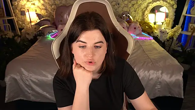 KristiFoxy webcam