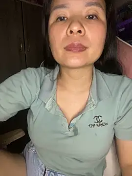Ivy_Trix2 webcam