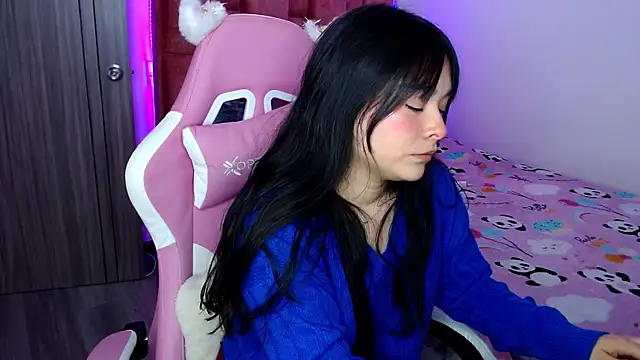 Nahia_Brm webcam