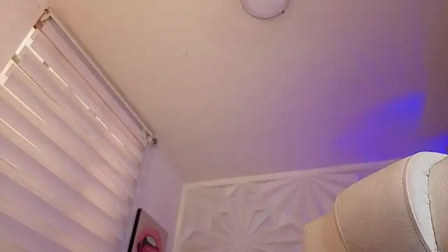 Perlaa_moon_ webcam