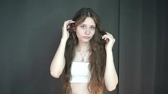 BellaTear webcam