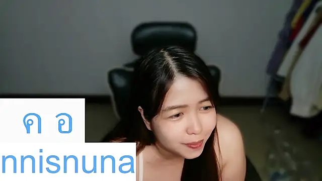 nunanunanuna webcam