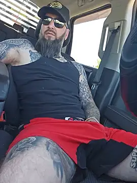 Beardedtattood webcam