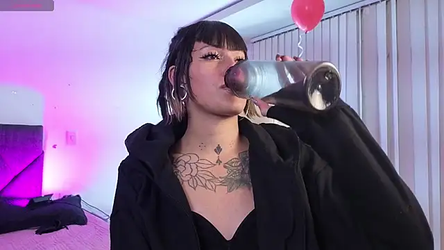 _sharlotte777 webcam