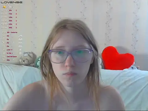 LustfulSarah webcam