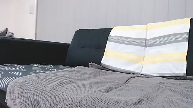 lilchristian@xh webcam