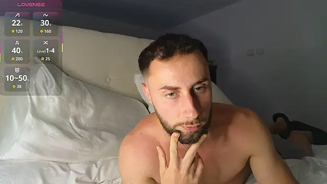 RyanStorm_ webcam