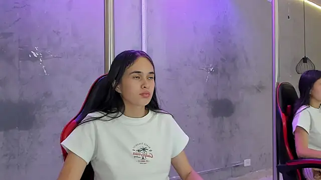 alice__susan webcam