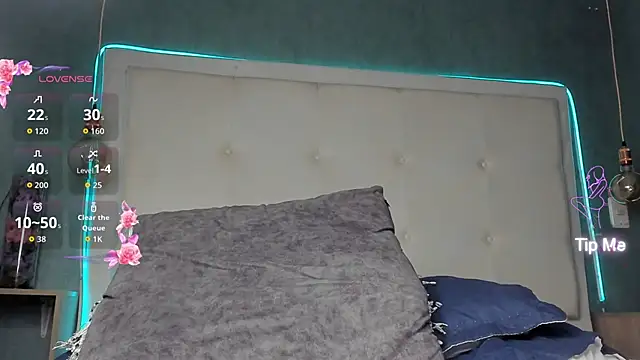 mia_gomez7 webcam