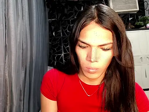 GORGEOUS_CARMEE webcam