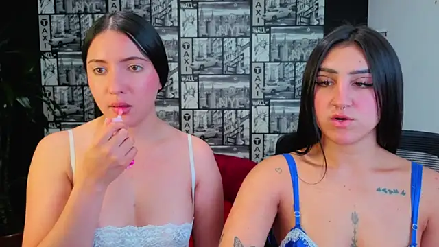 Isa_And_Natasha webcam