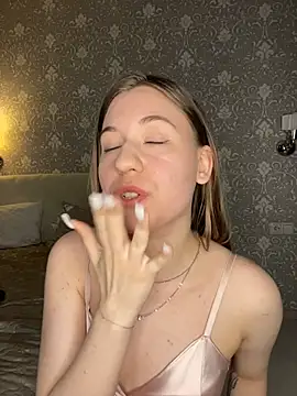 MargoXoki webcam