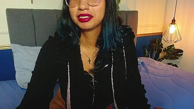 Violet_2003 webcam