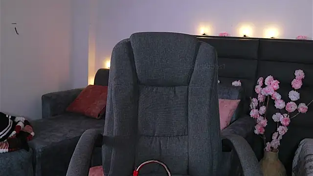 kathieandpovcock1 webcam