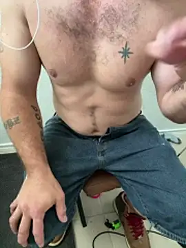 2addictivelyhorny