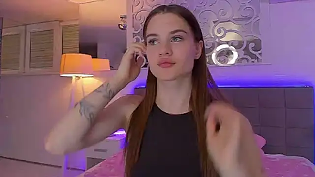 LuisaClover webcam